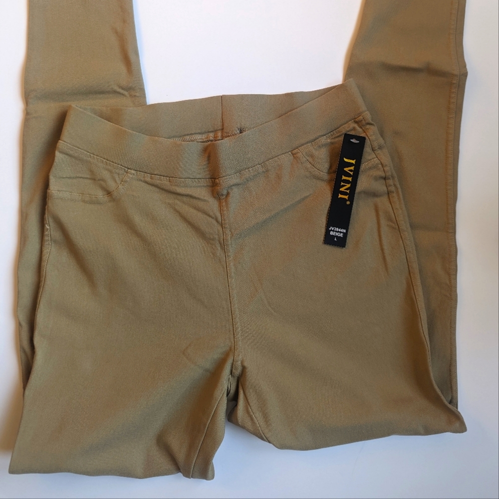 Beige Skinny Jeans